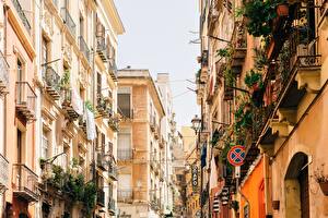 Street of Naples